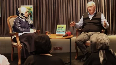 Bursa Osmangazi Belediyesi, düzenlediği ‘Girişimci Kafası’ söyleşisiyle iş hayatına atılmayı