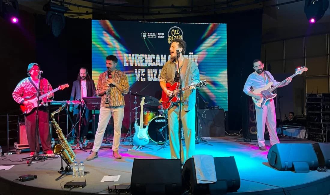 Bursa Büyükşehir Belediyesi’nin düzenlediği ‘Caz Pazarı Konserleri’ kapsamında sahne alan Evrencan