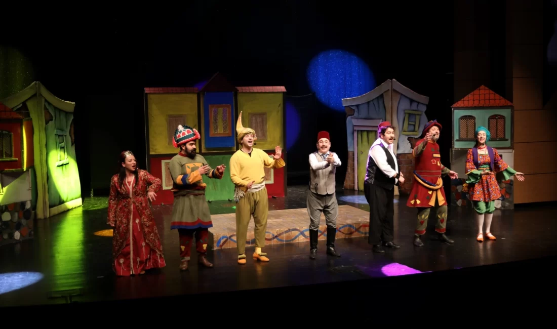 Samsun Büyükşehir Belediyesi çocukların tatil coşkusunu kültür ve sanatla taçlandırıyor.