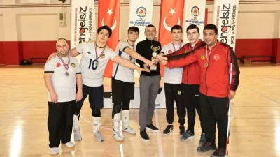 Denizli Büyükşehir Belediyesi’nin ev sahipliğinde düzenlenen Lykos Goalball Kupası, Türkiye’de
