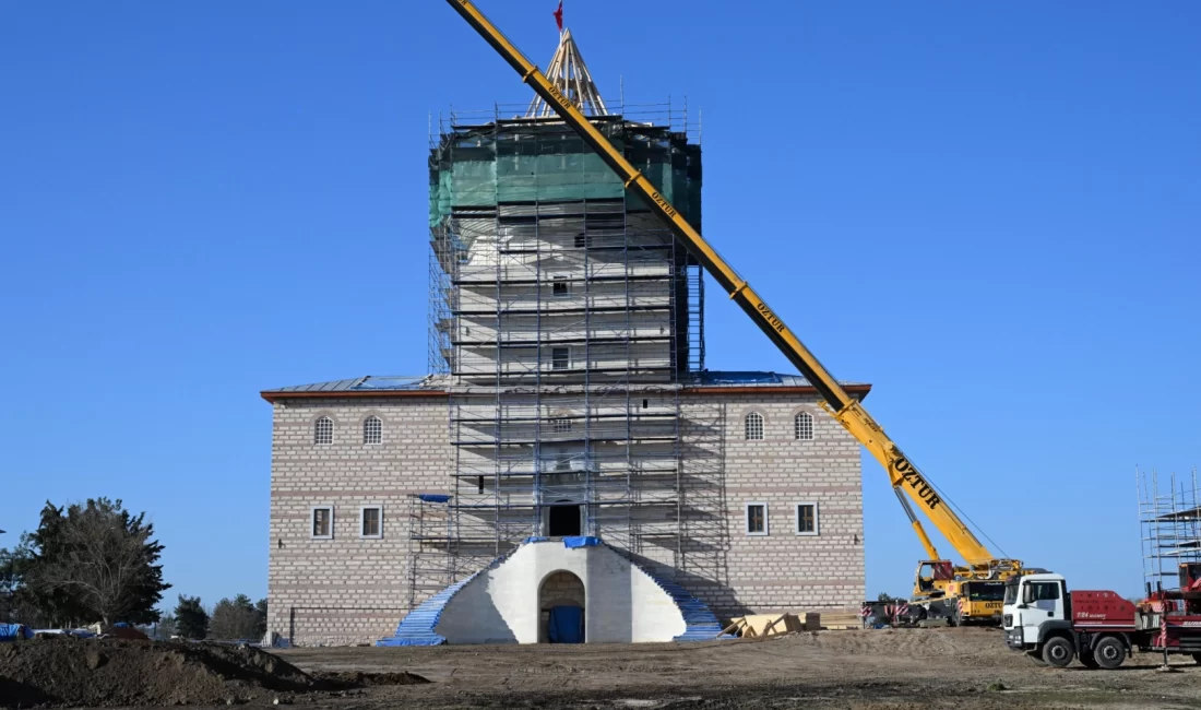 Osmanlı İmparatorluğu’na 92 yıl başkentlik yapan Edirne Sarayı’nda yürütülen ihya