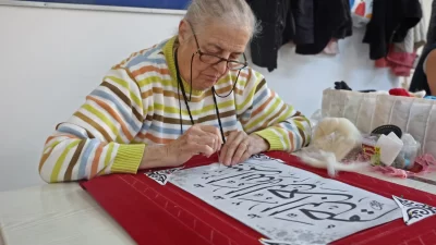 Antalya Büyükşehir Belediyesi Atatürk Sanat Eğitim Merkez’lerinde vatandaşlar hem meslek