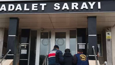 Bilecik’in Pazaryeri ilçesinde, kendisini jandarma personeli olarak tanıtarak 81 yaşındaki
