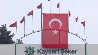 Mardin Nusaybin’de Türk bayrağının indirilmesine yönelik olaya tepkiler ülke genelinde