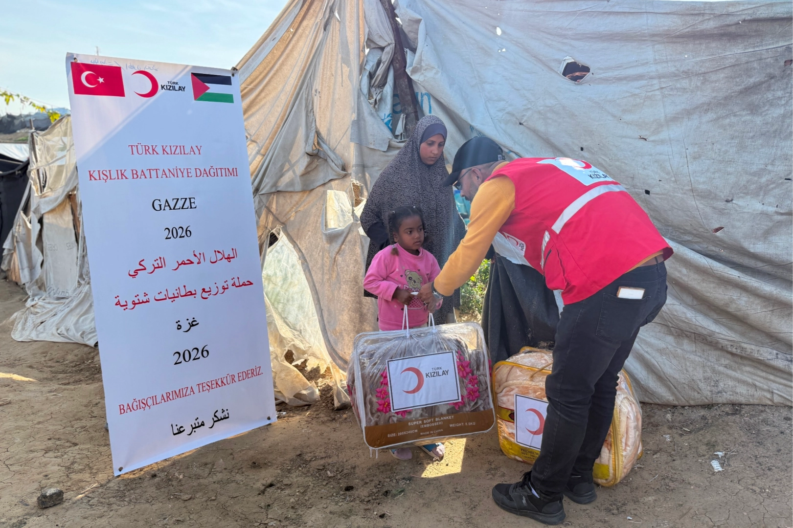 Gazze’de her geçen gün derinleşen insani kriz karşısında bölgede yardım