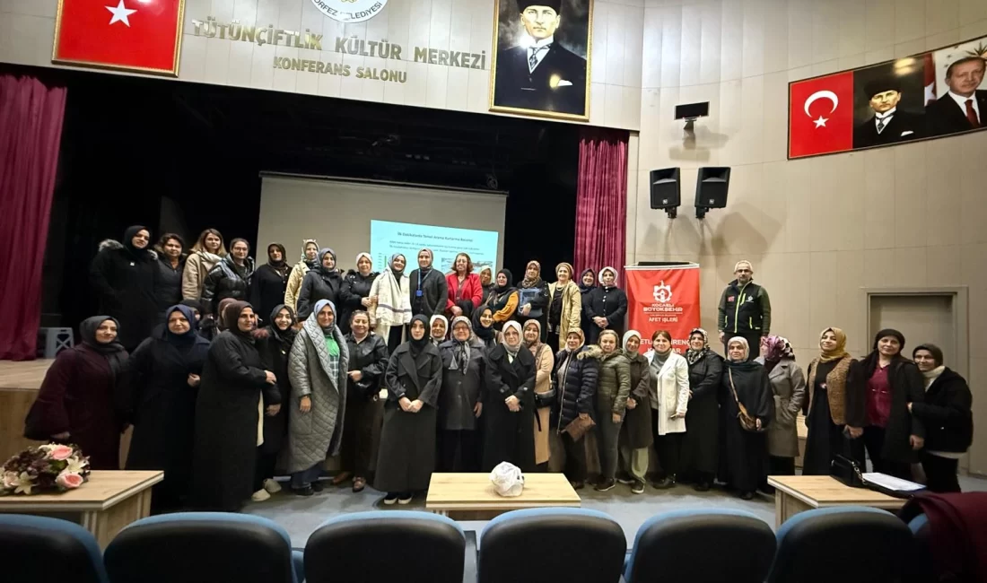 Kocaeli Büyükşehir Belediyesi, “Afete Hazır Kadınlar Projesi” kapsamında KO-MEK kursiyerlerine