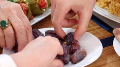 Kocaeli İzmit Belediyesi Diyetisyeni Hilal Katırağ Demir, Ramazan ayında sahurdan