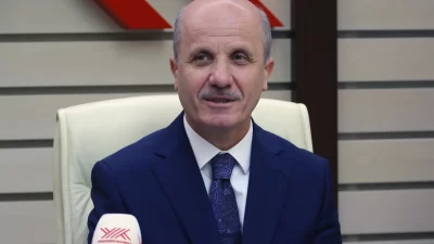 YÖK Başkanı Erol Özvar, Times Higher Education 2026 alan bazlı