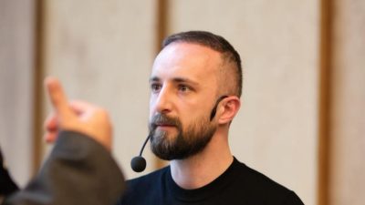 Dijital pazarlama ve girişimcilik dünyasında son yıllarda yeni isimler öne